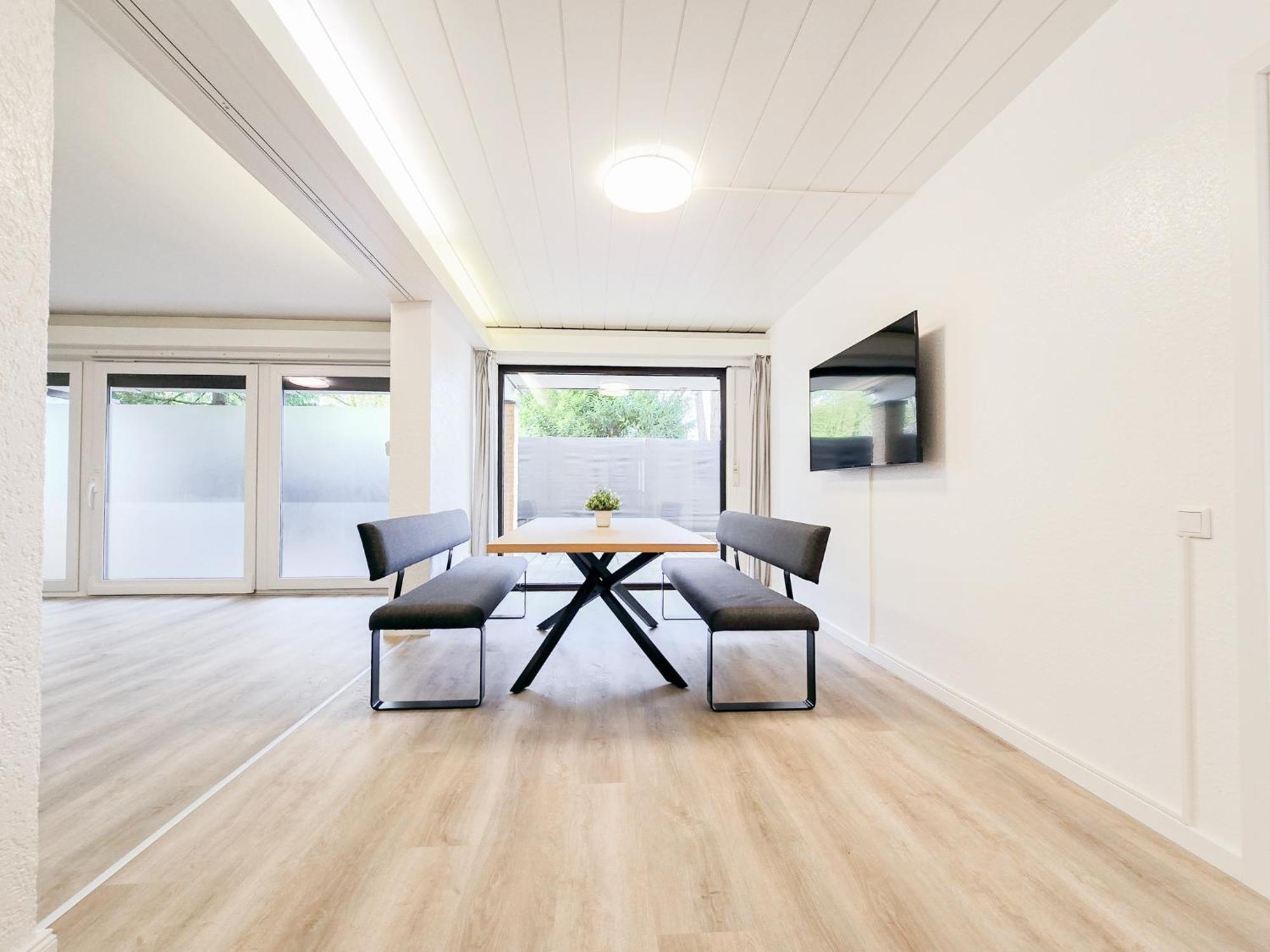 Raj Living - 3 With Terrace - 25 Min Messe Dus Duisburg